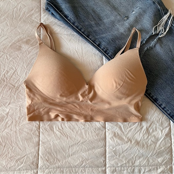 PINK Victoria's Secret Other - PINK Nude Bra Size Small‎
